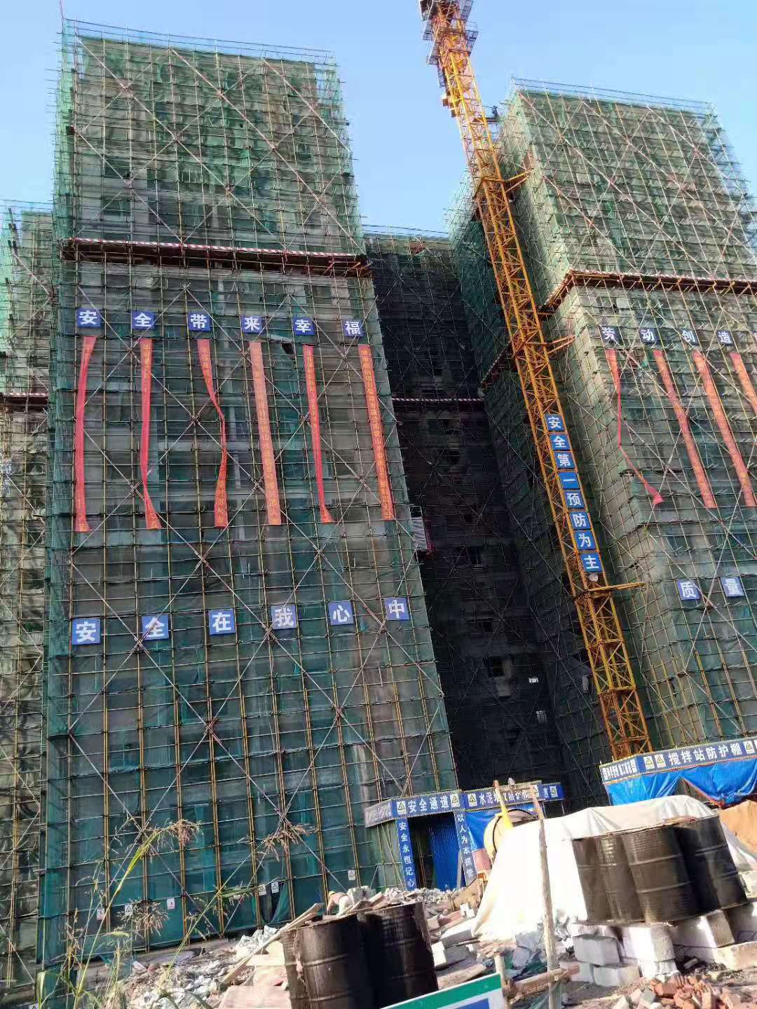 华容县山水芙蓉园项目二期外墙8千平米选用